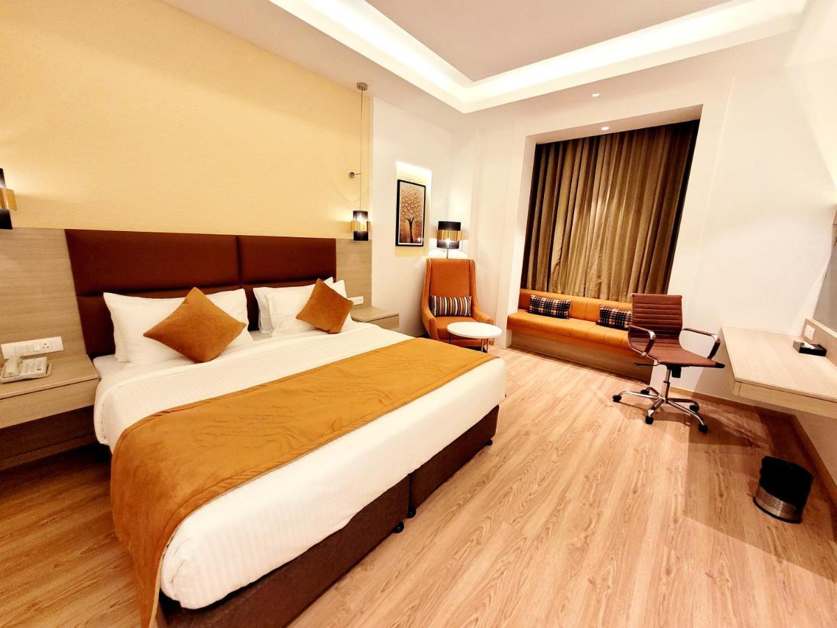 Best Western Vrindāvan Buitenkant foto